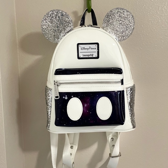 NWT Space Mountain “Mickey Mouse: The Main Attraction” Loungefly Mini Backpack - Picture 3 of 8